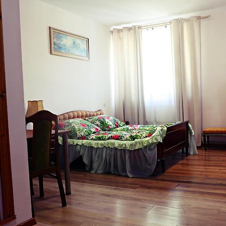 Hotel Dworek Wrocław Eksteriør bilde